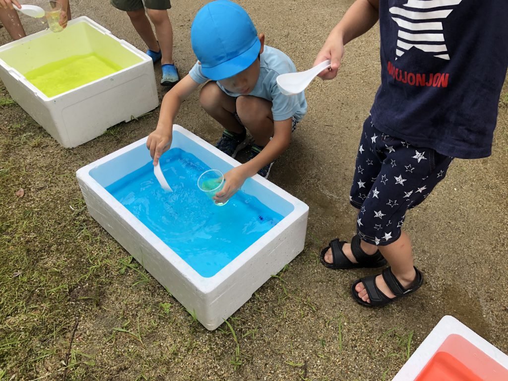 水遊びは大盛況 社会福祉法人 任天会